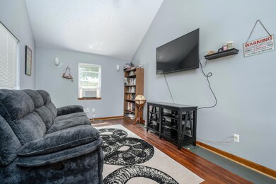 Drake_Rd_N_2233_Kalamazoo_49006-3