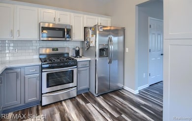 700 Eagle Dr unit 1, Fenton, MI 48430 - photo 7