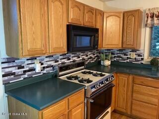 9 Cooper Ave, Rensselaer, NY 12144 - photo 7