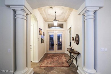 04-Foyer