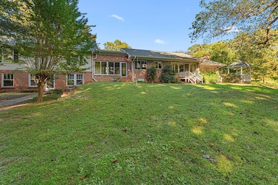 41 Raleigh Dr, Kilmarnock, VA 22482 - photo 4