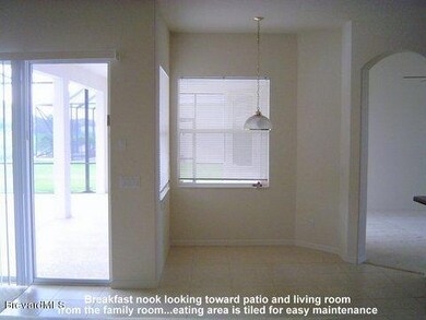 FL House Breakfast Nook from Family Room