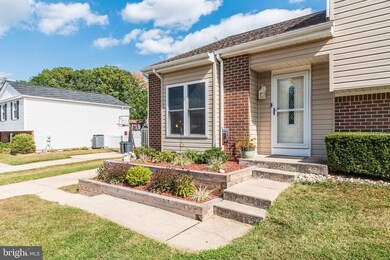 215 Sandhill Rd, Essex, MD 21221 - photo 4