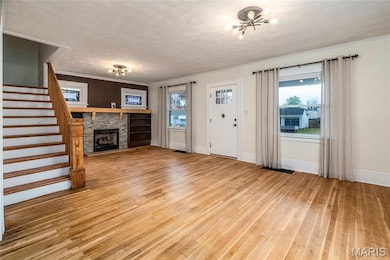 420 W Church St, Benton, IL 62812 - photo 4