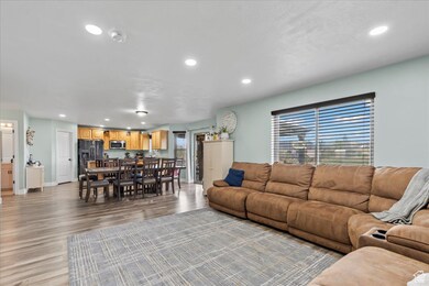 3262 E Appaloosa Way, Eagle Mountain, UT 84005 - photo 5