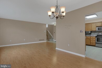 226 Pine Ln, New Holland, PA 17557 - photo 4