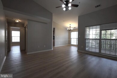 2502 Hemingway Dr unit 3B, Frederick, MD 21702 - photo 5