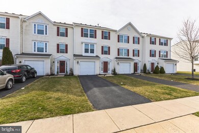 164 S Savanna Dr, Pottstown, PA 19465 - photo 6