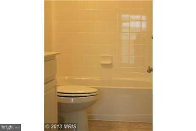 25122 Elwen Terrace, Chantilly, VA 20152 - photo 6