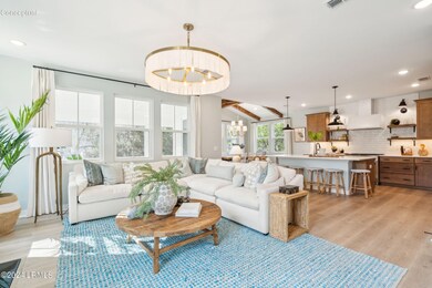 36MiddleIslandSt-KeenEyeMarketing-012