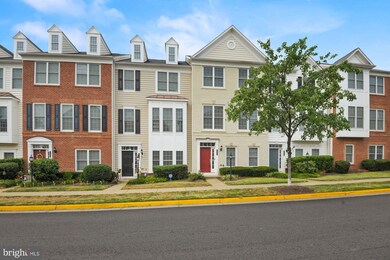 14634 Crossfield Way unit 212A, Woodbridge, VA 22191 - photo 4