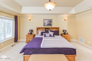 Master Bedroom-4276-SMALL