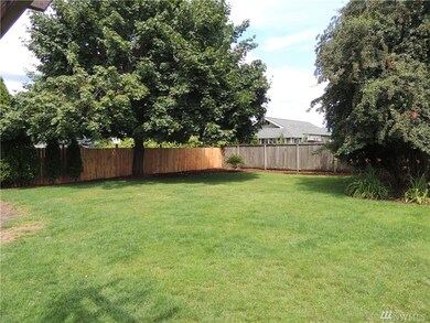 1915 Garfield St, Enumclaw, WA 98022 - photo 6