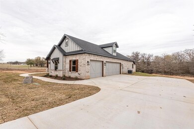 400 Red Top Rd, Weatherford, TX 76088 - photo 3