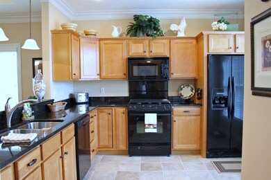 18082 Cloverleaf Dr S, South Bend, IN 46637 - photo 2