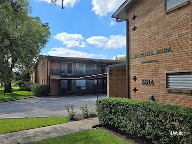 8814 Ilona Ln unit 1, Houston, TX 77025 - photo 4