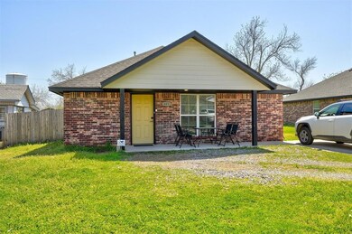 409 W Franklin St, Shawnee, OK 74804 - photo 7