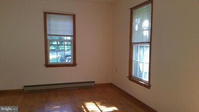 510 S Maple Ave, Purcellville, VA 20132 - photo 4