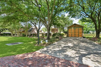 1906 Lansdowne Dr, Port Allen, LA 70767 - photo 6