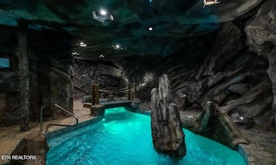 73706369aad348b87691327ec7804cbdl-m72013