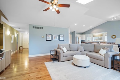 54750 Darby St unit 49, Chesterfield, MI 48051 - photo 5