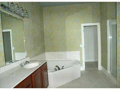 Master Bath/Spa.