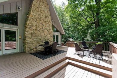 HUGE deck with hot tub
