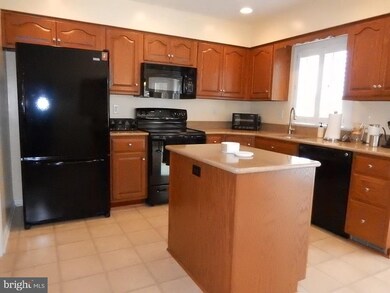 43144 Gum Spring Dr, Leonardtown, MD 20650 - photo 7