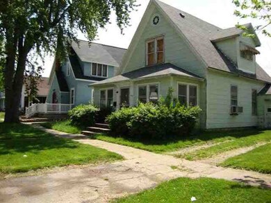 209 E Walnut St, Portland, IN 47371 - photo 2