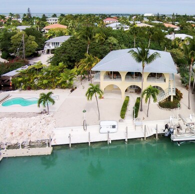 Oceanfront Home  on 2 lots