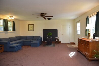 320 Plain St, Millis, MA 02054 - photo 5