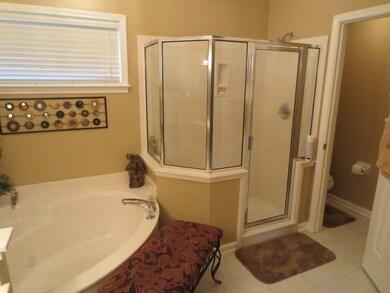 170 Countrywood Ln, Oakland, TN 38060 - photo 7