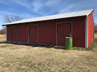 13710 Chandler Rd, Mounds, OK 74047 - photo 4