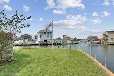 270 Evergreen Dr, Berkeley Township, NJ 08721 - photo 2