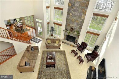 25725 Summerbank Ct, Chantilly, VA 20152 - photo 4