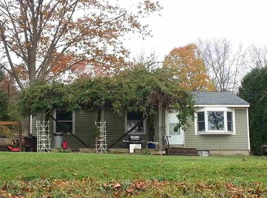 200 Sauve Rd, Putney, VT 05346 - photo 2