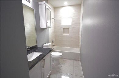 1702 Angelina Dr unit 4, San Juan, TX 78589 - photo 6