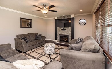 1509 Maplewood (19)