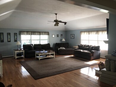 18 Pheasant Ln, Charlton, MA 01507 - photo 5