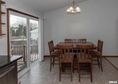 5525 Quercus Ln, Davenport, IA 52806 - photo 7