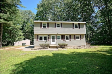 20 Gordon Dr unit B, Londonderry, NH 03053 - photo 2