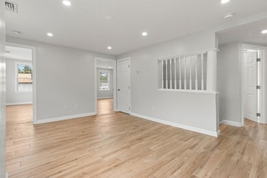 199 Andover St unit 2, Andover, MA 01810 - photo 2
