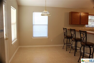 1507 Franklin Dr, San Marcos, TX 78666 - photo 6