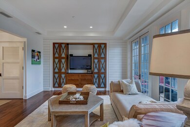 Unit2BarrettPlace20141220_053