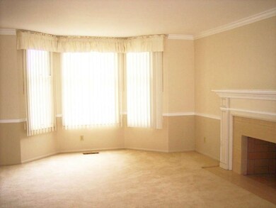 14581 NE 57th St, Bellevue, WA 98007 - photo 3