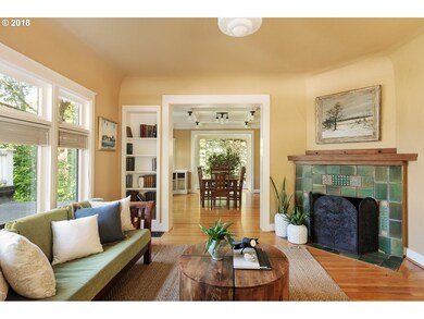 Living Room/Dining Room