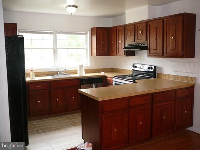 15280 Waterwheel Terrace, Woodbridge, VA 22191 - photo 2