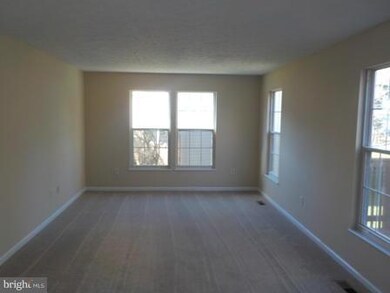 13104 Ringneck Ct, Upper Marlboro, MD 20774 - photo 4
