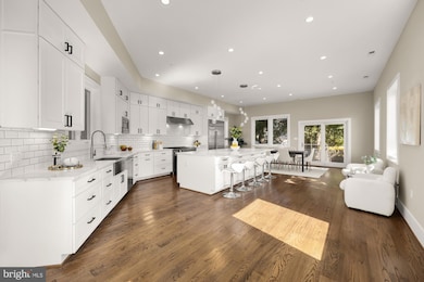 3015 26th St NE, Washington, DC 20018 - photo 2