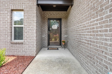 565 Fultonbrook Dr, Fultondale, AL 35068 - photo 4